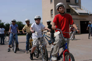 kidsonbikesDSC_1220.JPG